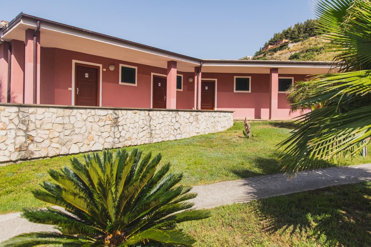 Nelema Village Resort Сан-Никола-Арчелла Экстерьер фото