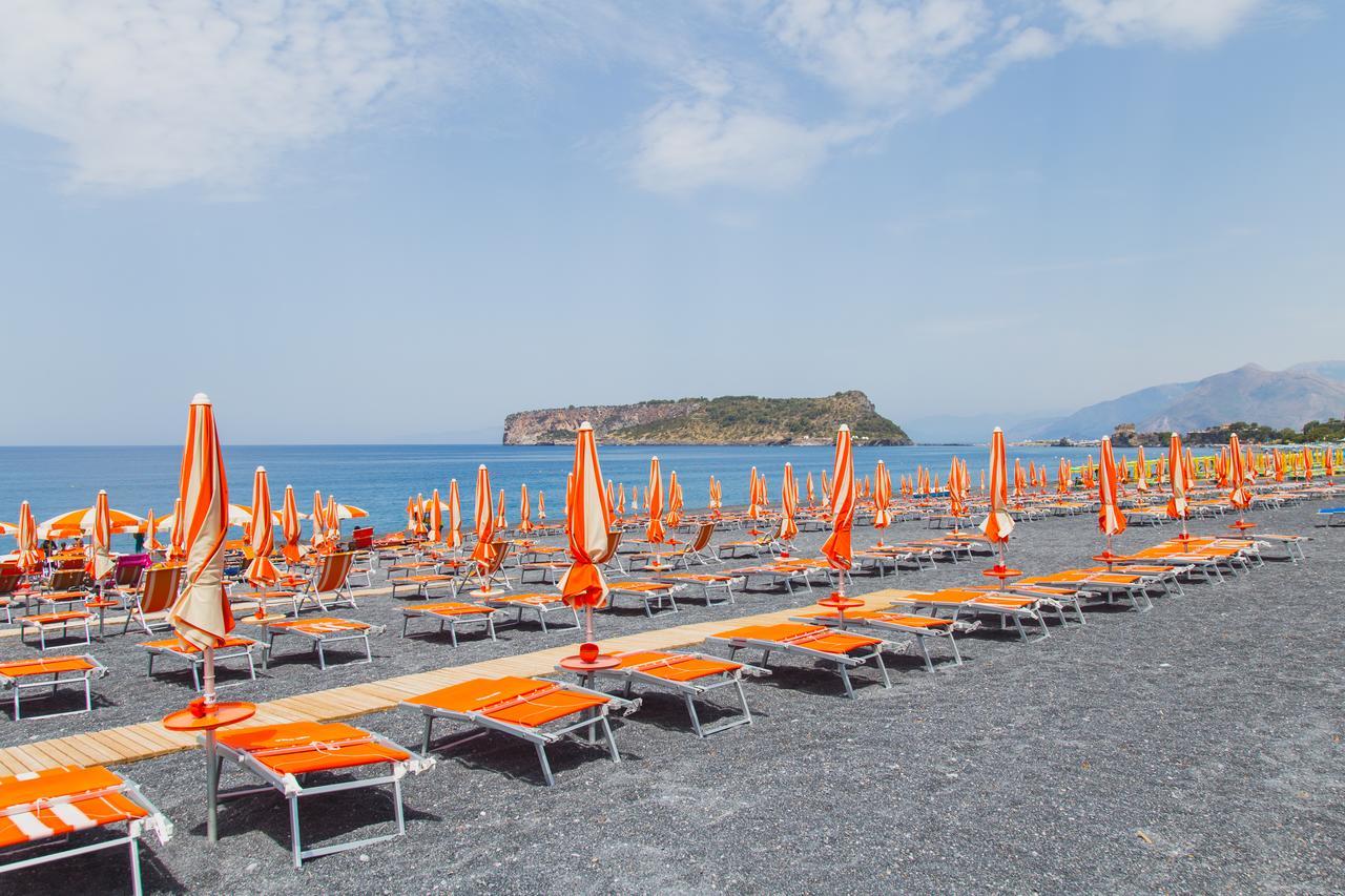 Nelema Village Resort Сан-Никола-Арчелла Экстерьер фото