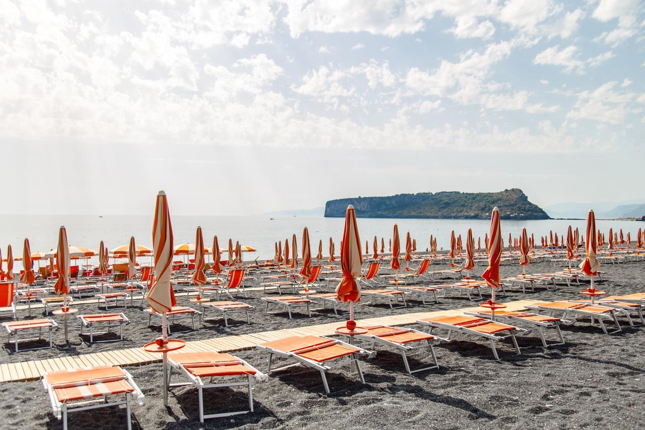 Nelema Village Resort Сан-Никола-Арчелла Экстерьер фото