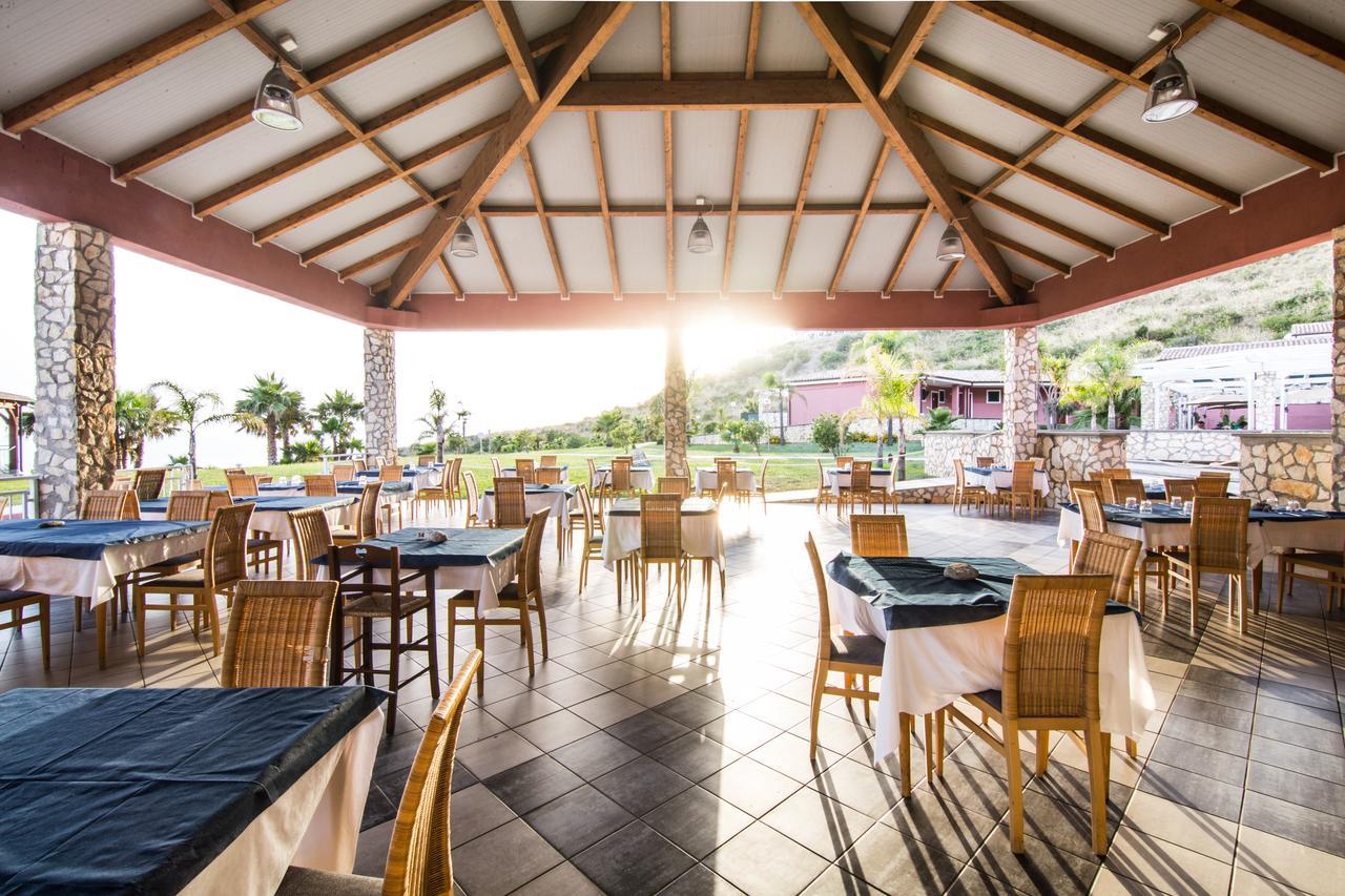 Nelema Village Resort Сан-Никола-Арчелла Экстерьер фото